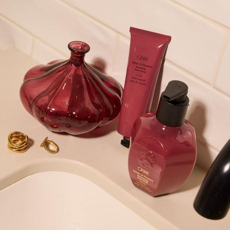 Valley of Flowers Revitalizing Hand Wash 300ml