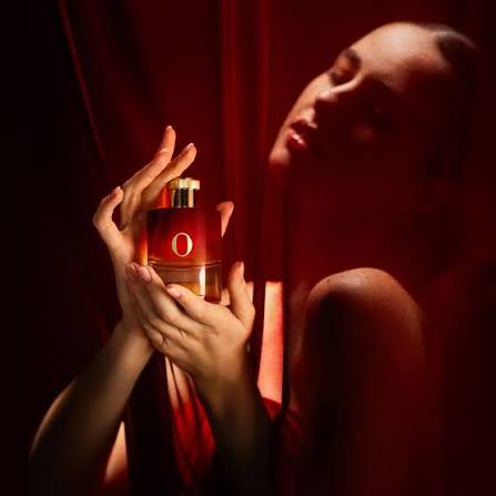 Pantheon Roma O, O Special Edition Pantheon Roma, Pantheon Roma parfyme, extrait de parfum, italiensk nisjeparfyme, unisex parfyme, fruktig floral parfyme, parfyme med kirsebær, parfyme med champagne, luksusparfyme.